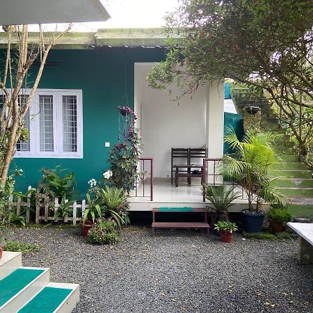 Ammus Homestay Thekkady Zewnętrze zdjęcie