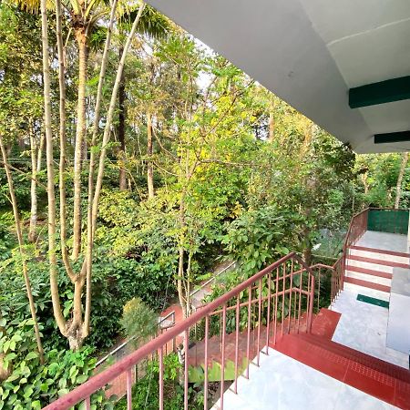 Ammus Homestay Thekkady Zewnętrze zdjęcie