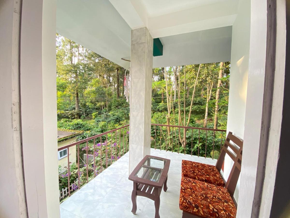 Ammus Homestay Thekkady Zewnętrze zdjęcie